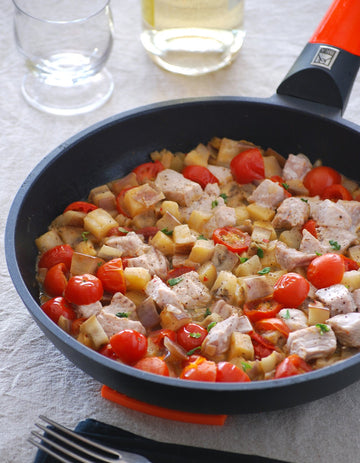 Atún con berenjena y tomatitos